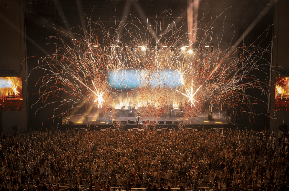 stage-image